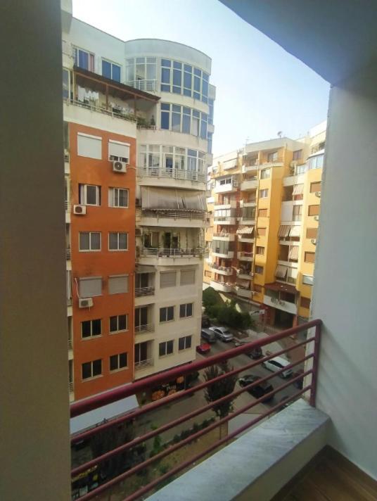#1 Modern 1Br With Balcony In Up-And-Coming Hip Area Apartment ติรานา ภายนอก รูปภาพ